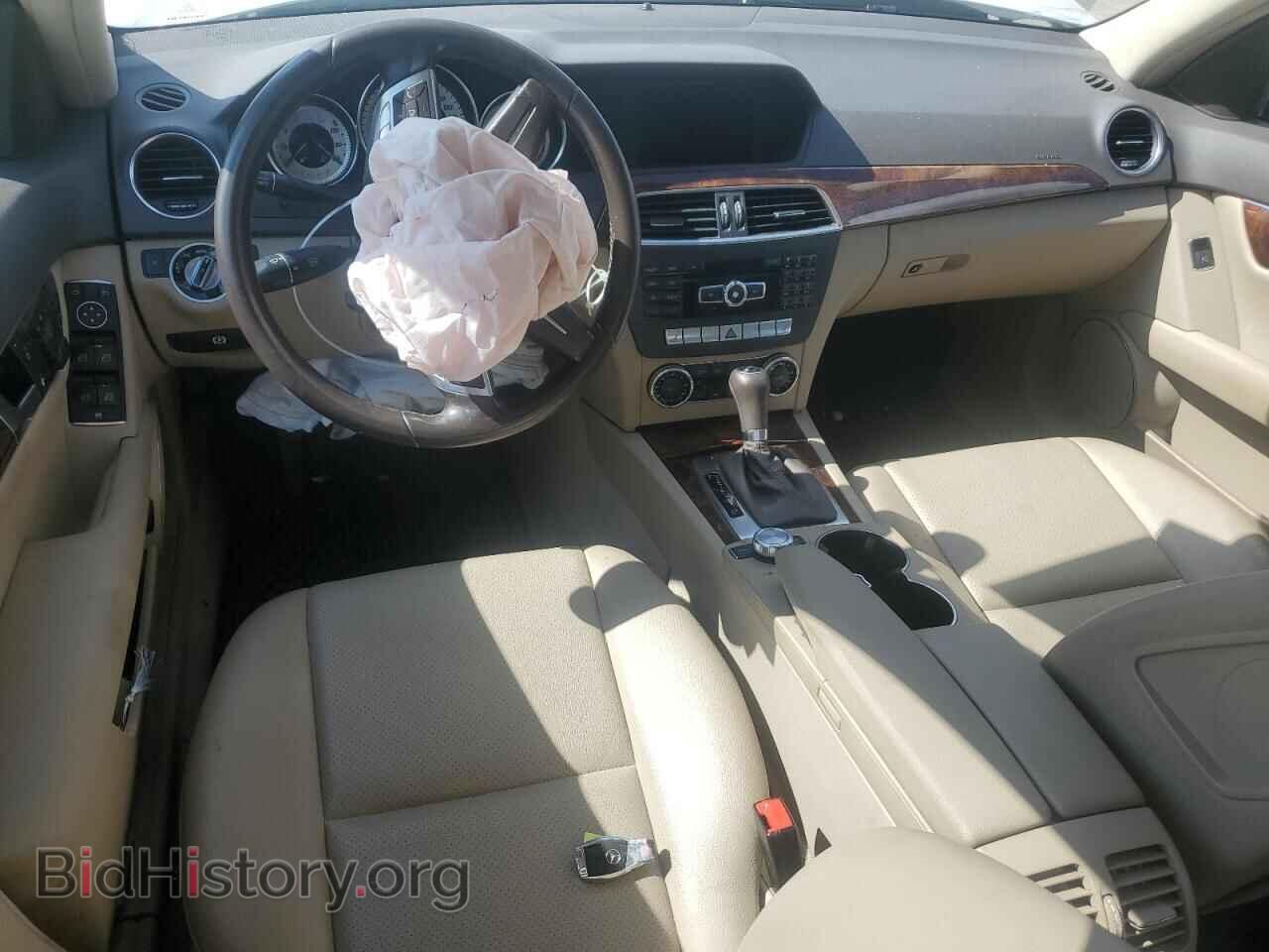 2012 MERCEDES-BENZ C-CLASS - VIN: WDDGF8BB7CR201703 - Фото 8