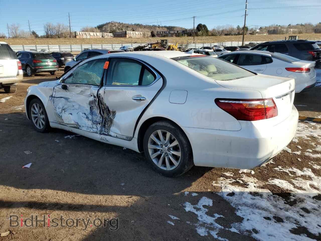 2012 LEXUS LS460 - VIN: JTHCL5EF4C5014133 - Photo 2