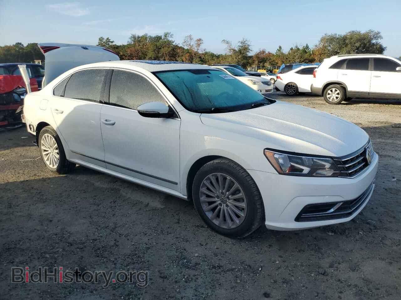 2017 VOLKSWAGEN PASSAT - VIN: 1VWBT7A35HC013318 - Фото 4