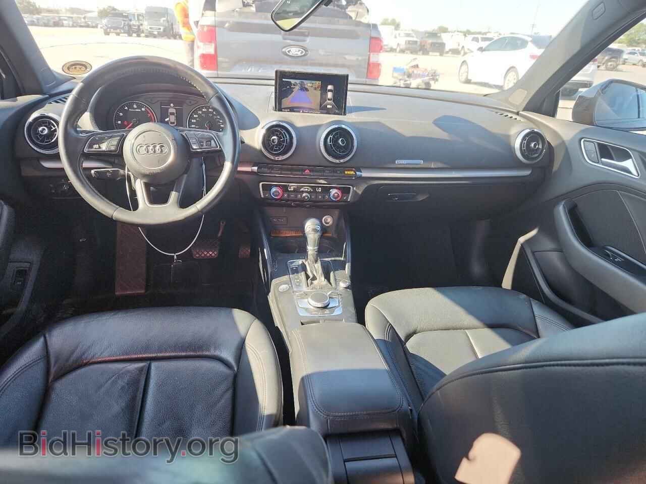 2019 AUDI A3 - VIN: WAUAUGFF8KA096399 - Фото 8