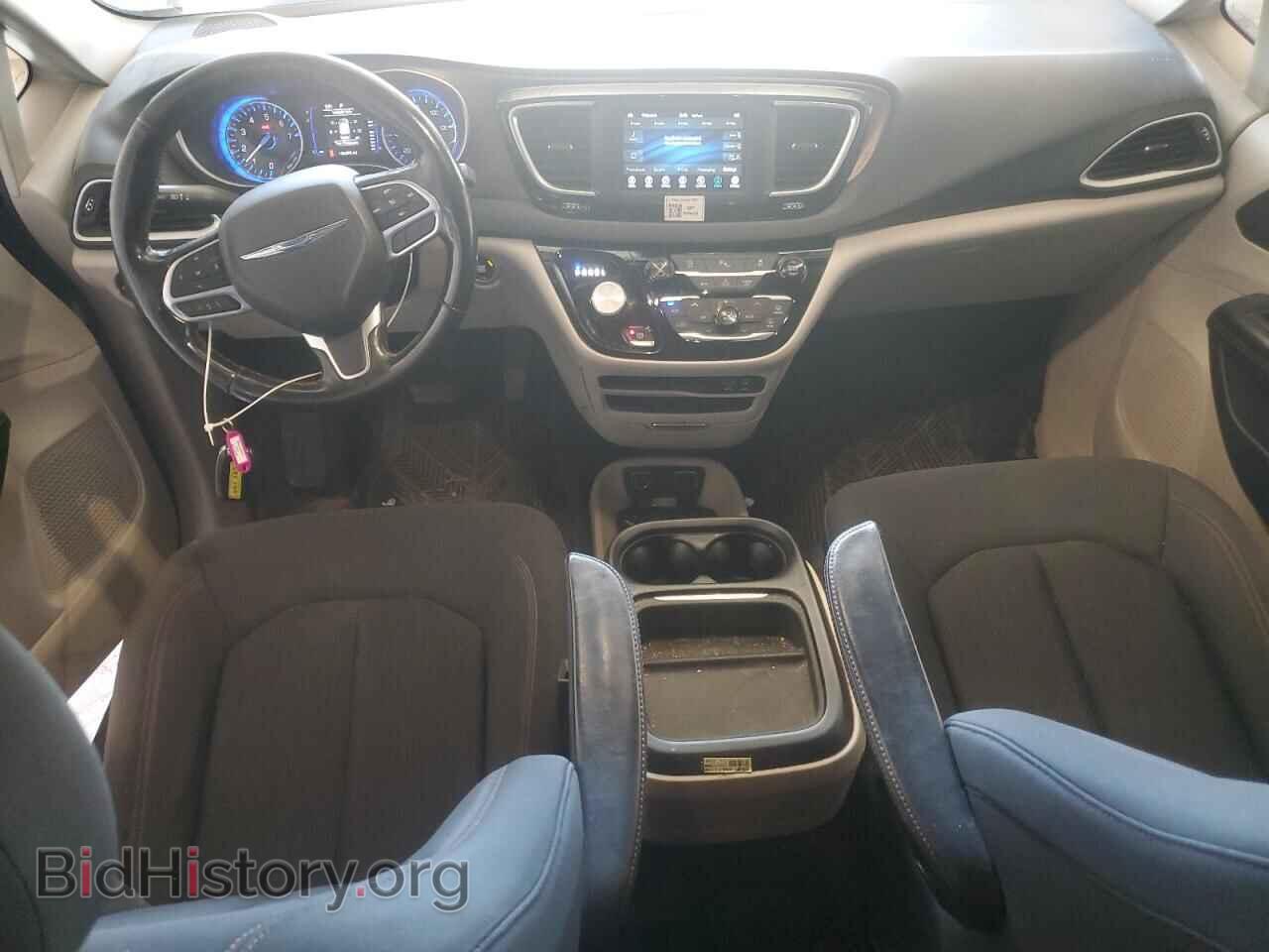 2019 CHRYSLER PACIFICA - VIN: 2C4RC1FG2KR667878 - Photo 8