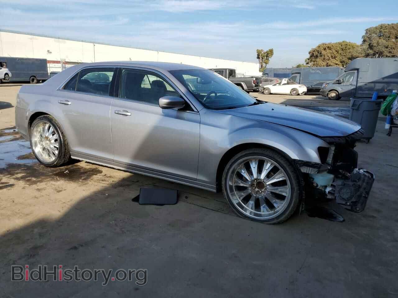 2013 CHRYSLER 300 - VIN: 2C3CCAAG8DH600390 - Фото 4