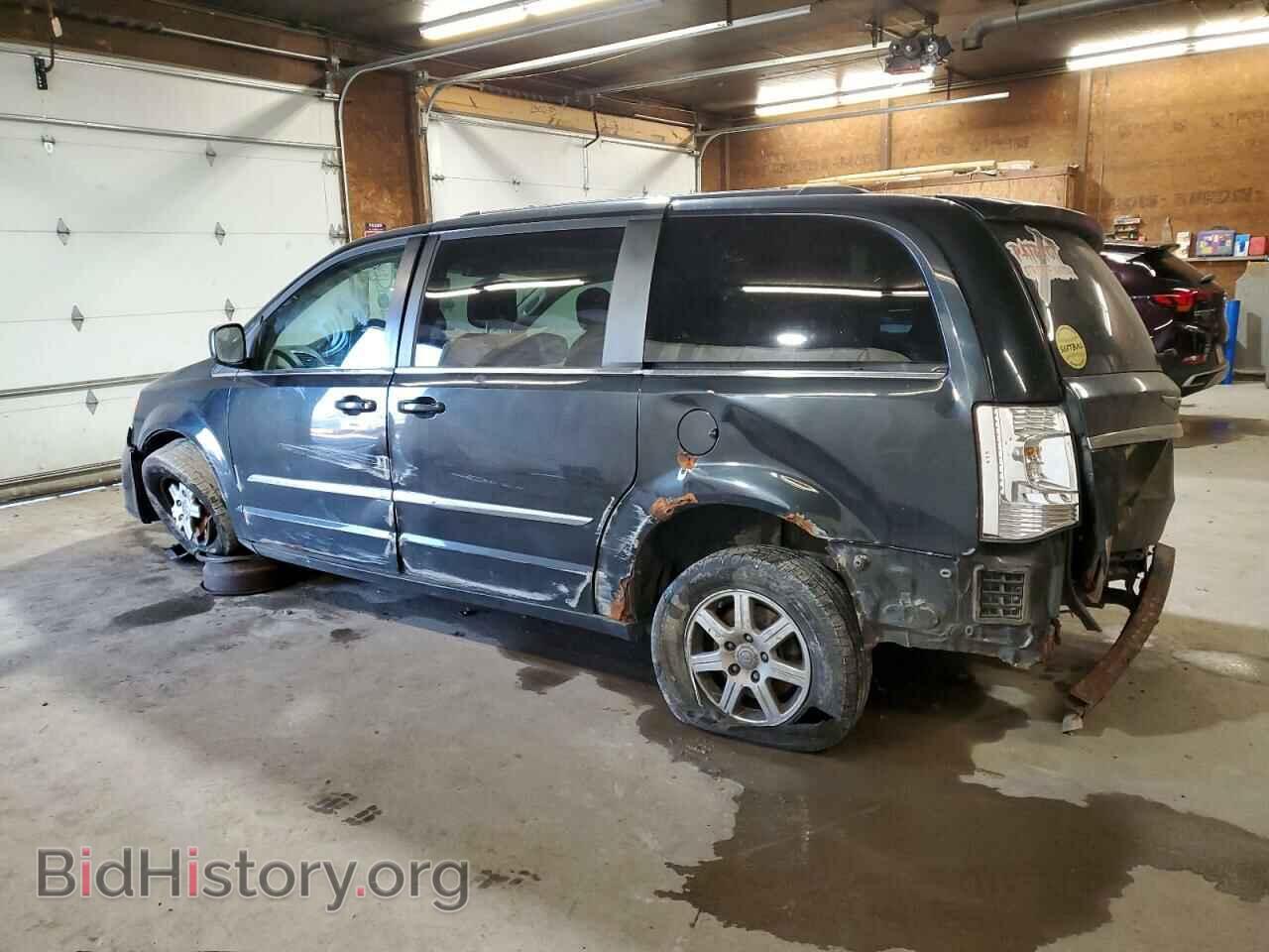2011 CHRYSLER MINIVAN - VIN: 2A4RR5DG8BR677169 - Фото 2