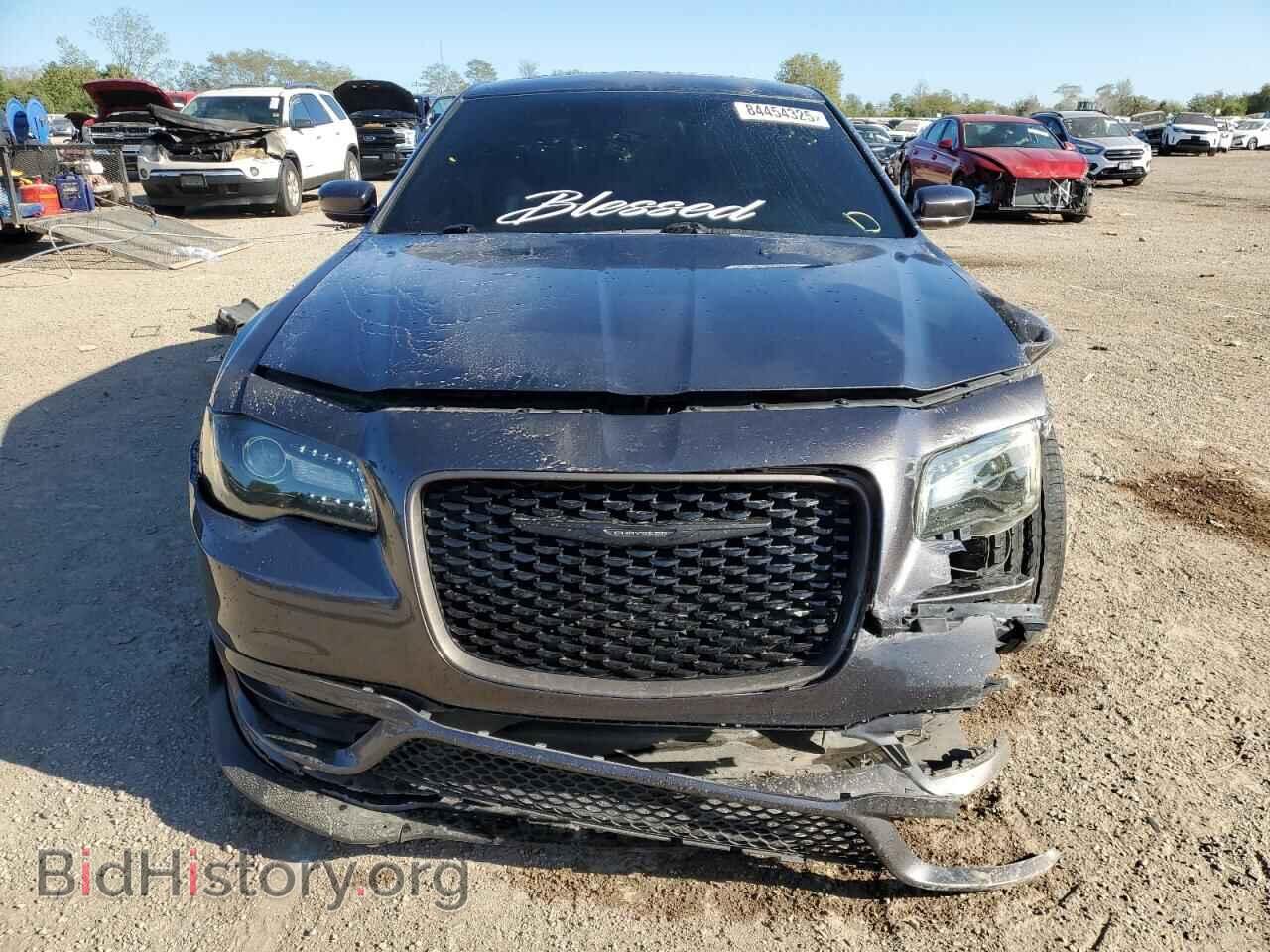 2016 CHRYSLER 300 - VIN: 2C3CCABGXGH334616 - Фото 5