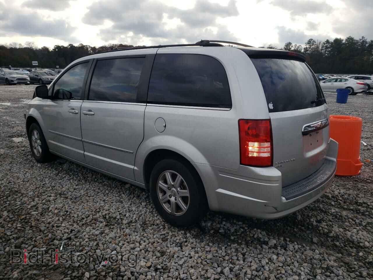 2010 CHRYSLER MINIVAN - VIN: 2A4RR8DX3AR395019 - Фото 2