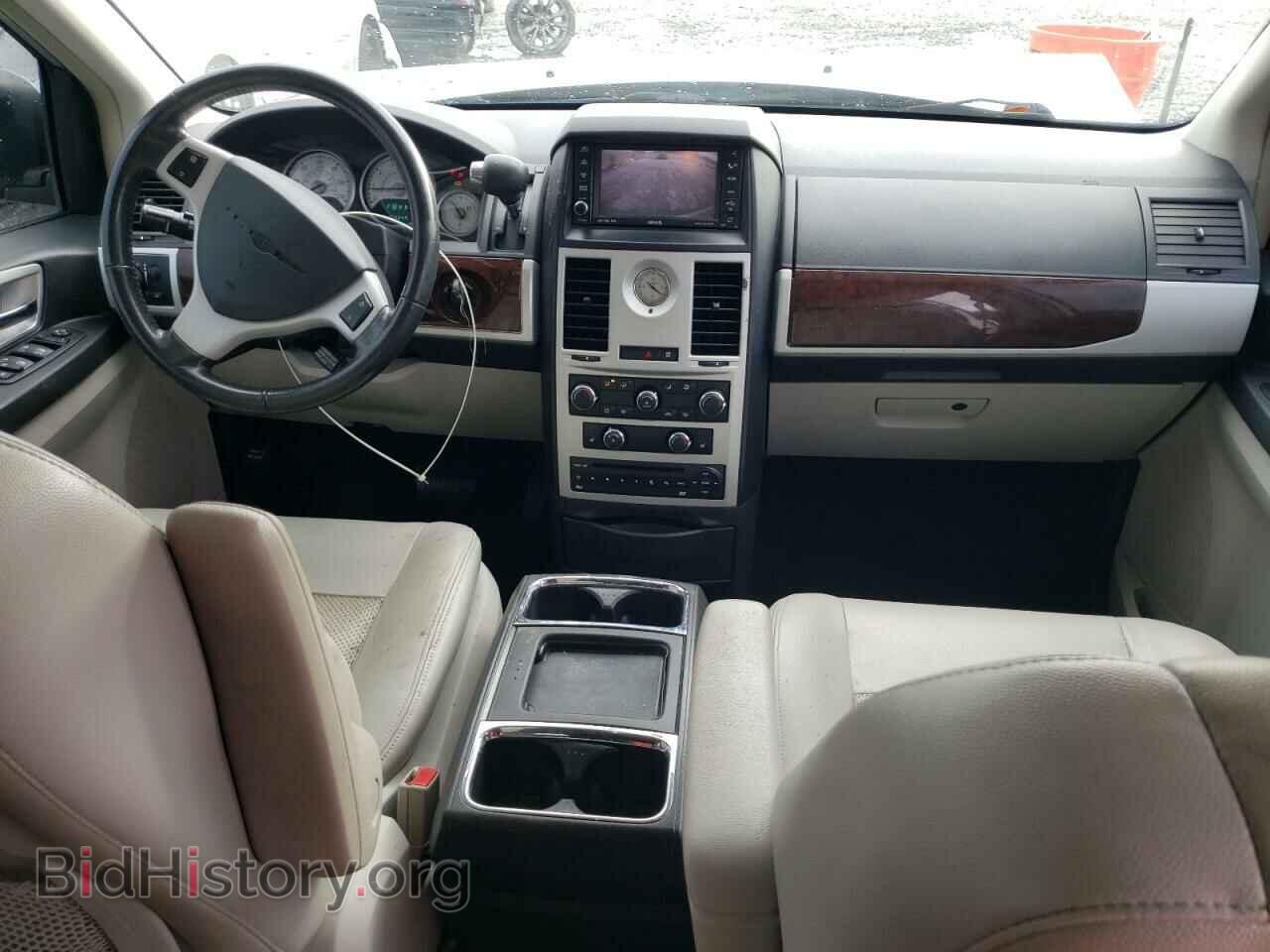 2010 CHRYSLER MINIVAN - VIN: 2A4RR8DX3AR395019 - Фото 8