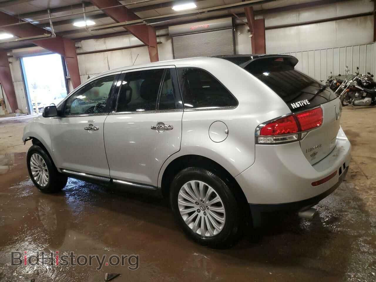 2013 LINCOLN MKX - VIN: 2LMDJ8JK8DBL08910 - Photo 2