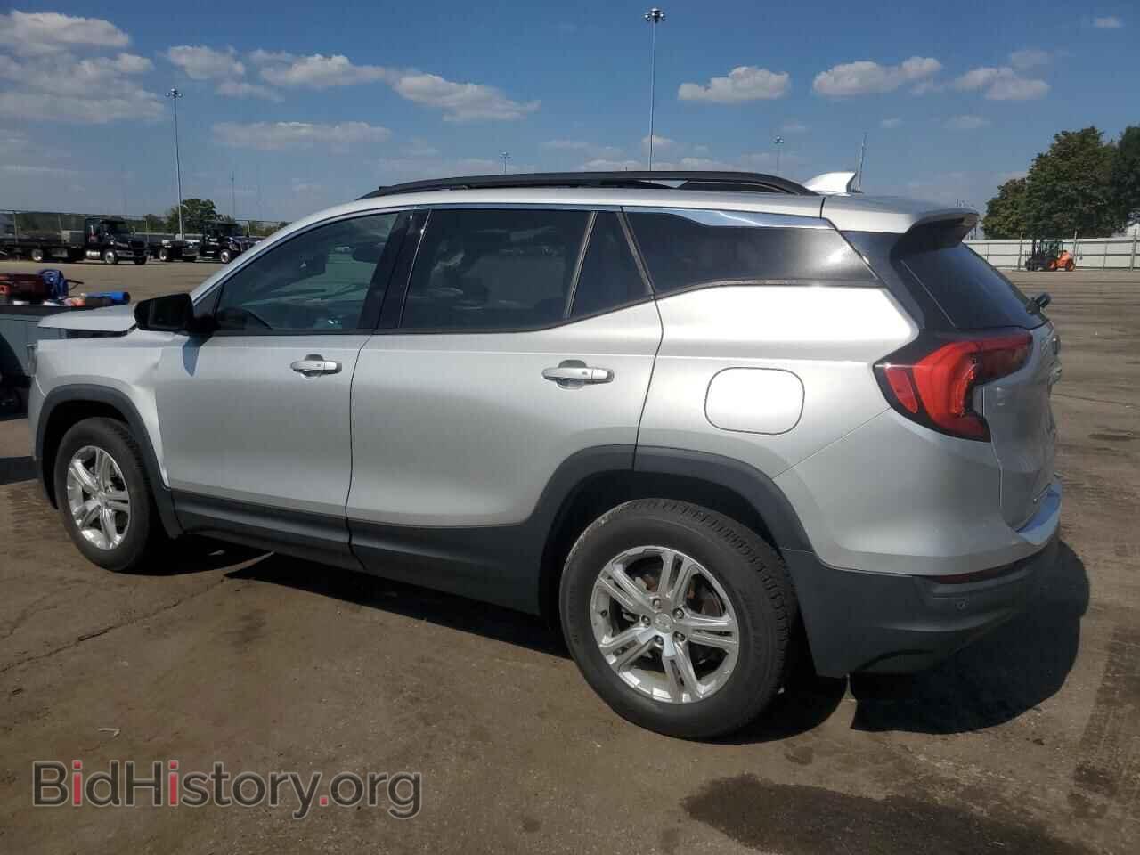 2018 GMC TERRAIN - VIN: 3GKALTEV0JL329999 - Фото 2