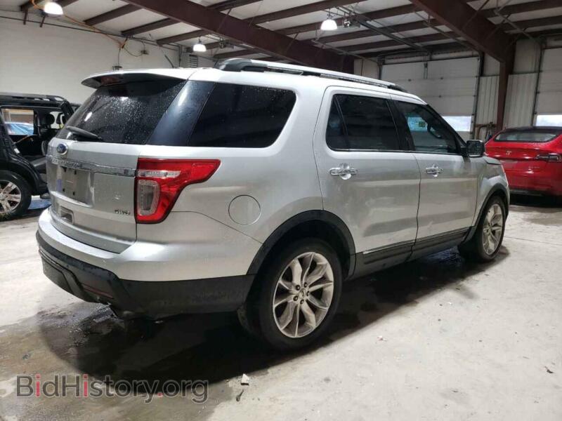 2011 Ford EXPLORER (VIN 1FMHK8D84BGA90139) — фото 3 из 13