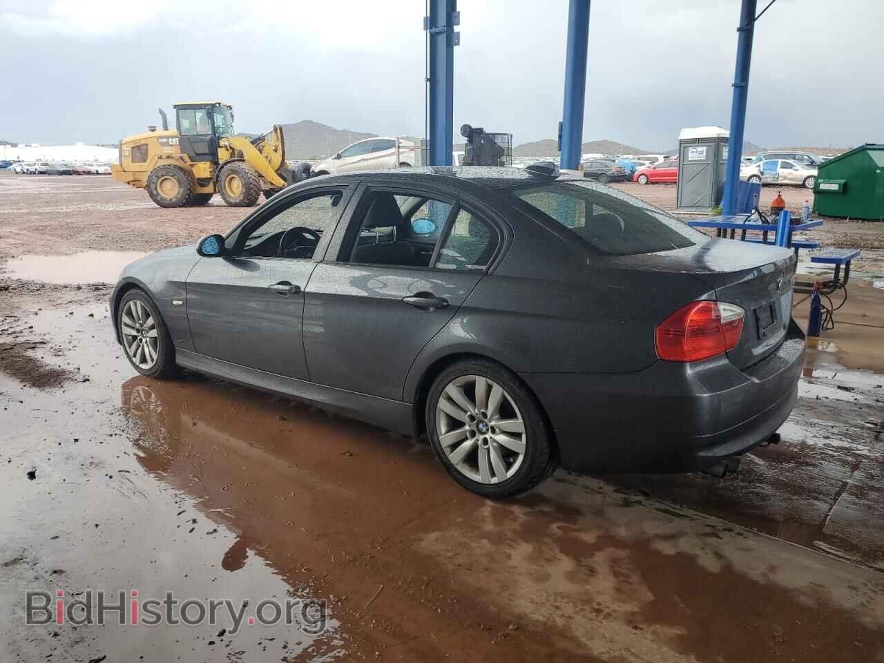 2007 BMW 3 SERIES - VIN: WBAVA33557P140796 - Фото 2