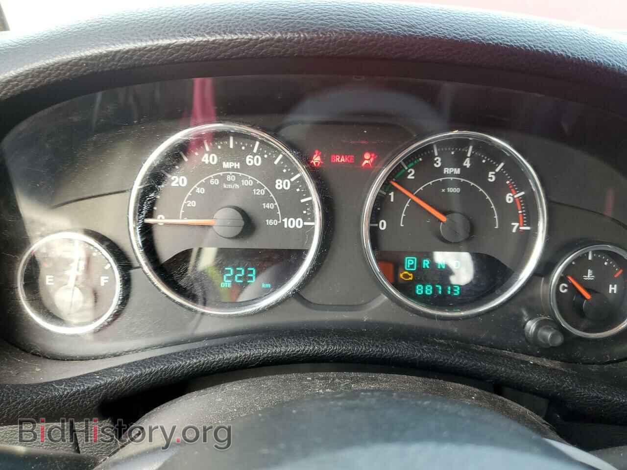 2011 JEEP WRANGLER - VIN: 1J4AA5D16BL502072 - Фото 9