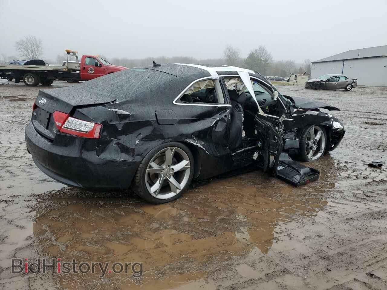 2010 AUDI A5 - VIN: WAULFAFR9AA061654 - Фото 3