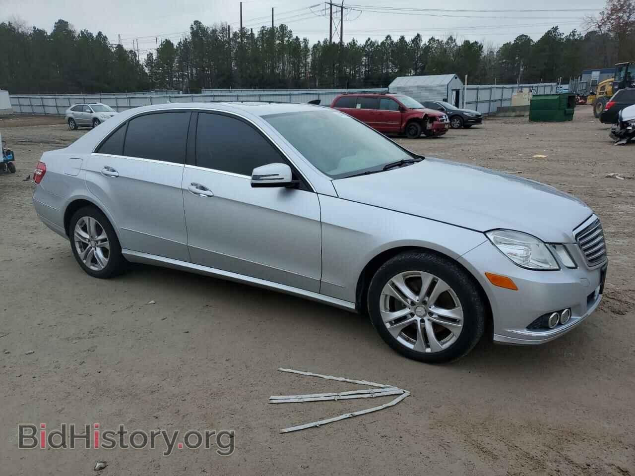 2011 MERCEDES-BENZ E-CLASS - VIN: WDDHF8HB0BA473390 - Фото 4