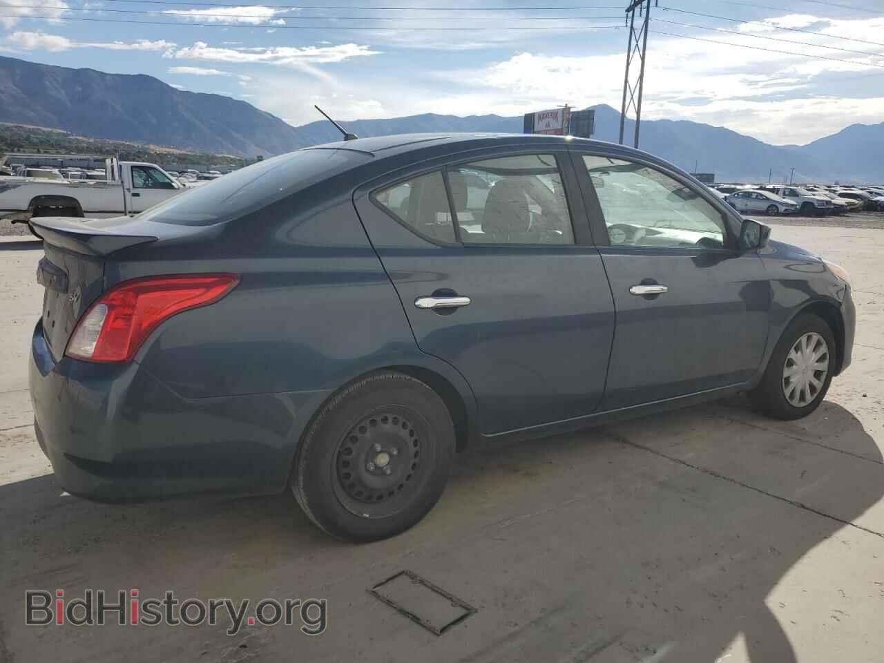 2017 NISSAN VERSA - VIN: 3N1CN7AP1HL840079 - Фото 3