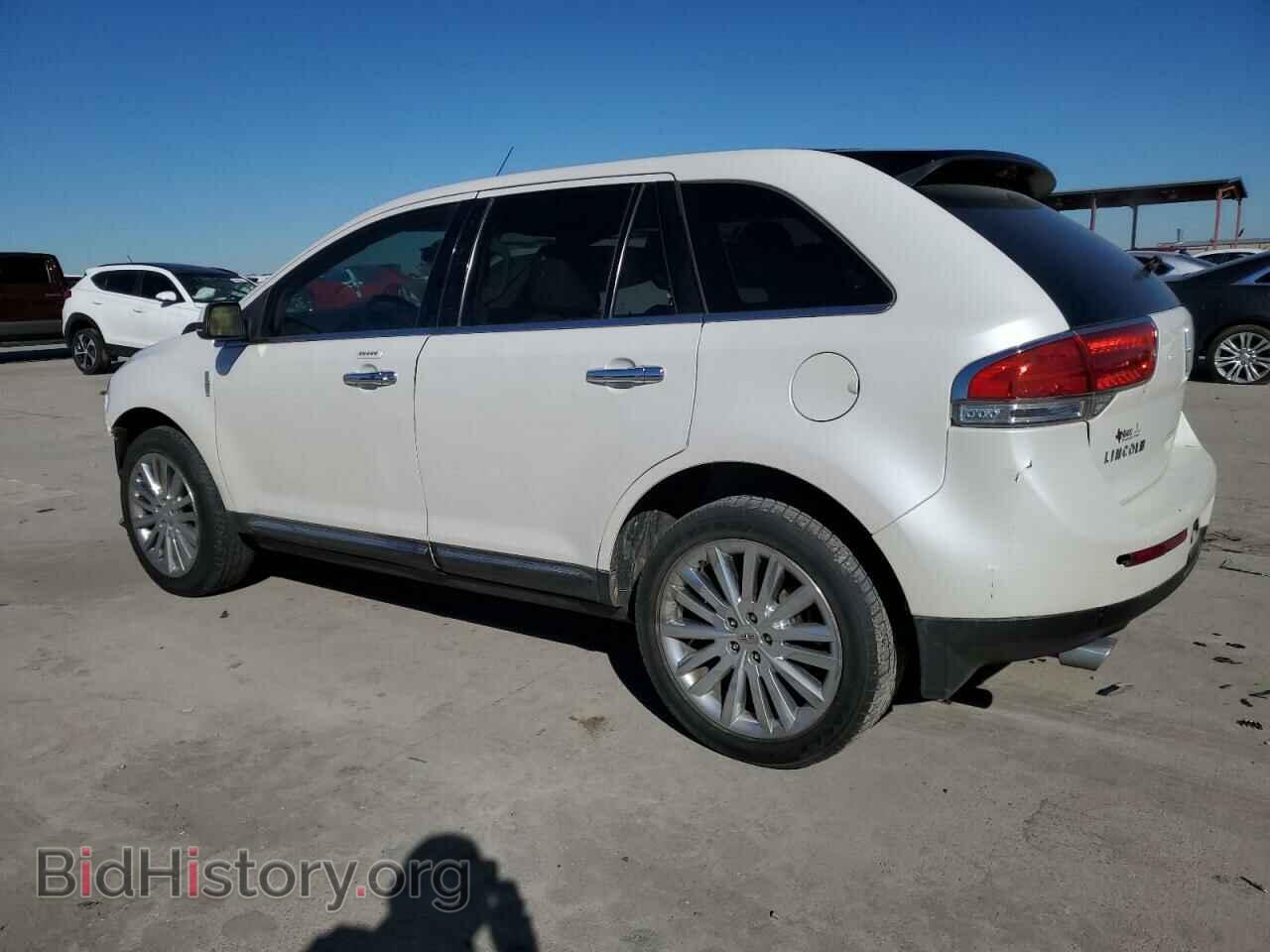 2013 LINCOLN MKX - VIN: 2LMDJ6JK8DBL13089 - Photo 2