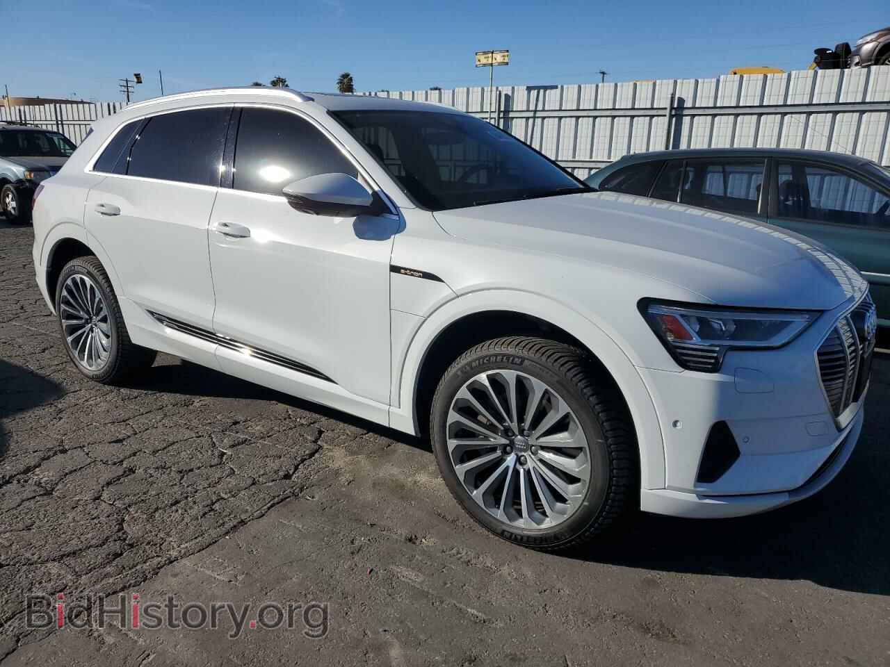 2019 AUDI E-TRON - VIN: WA1VABGEXKB024193 - Photo 4