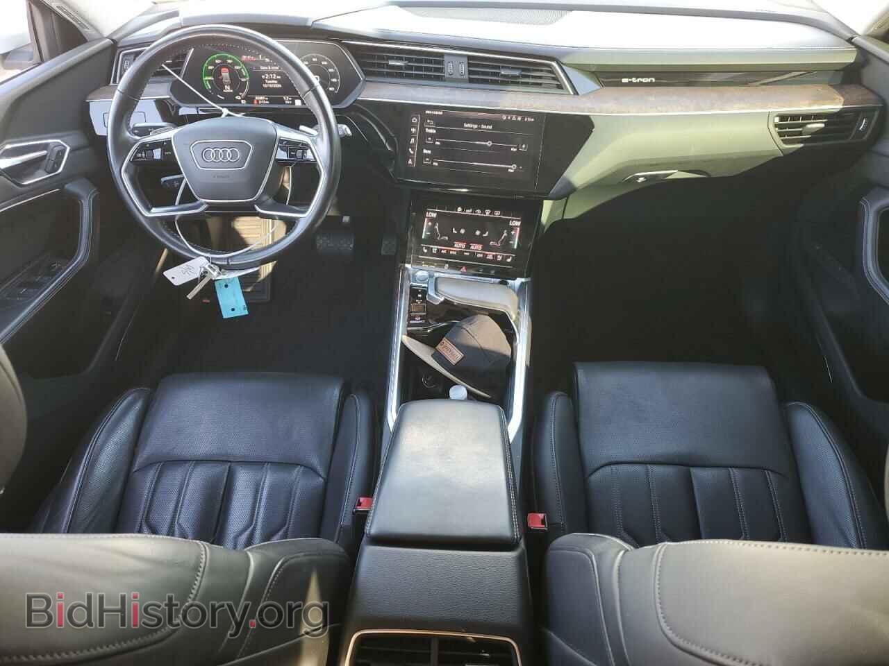 2019 AUDI E-TRON - VIN: WA1VABGEXKB024193 - Photo 8