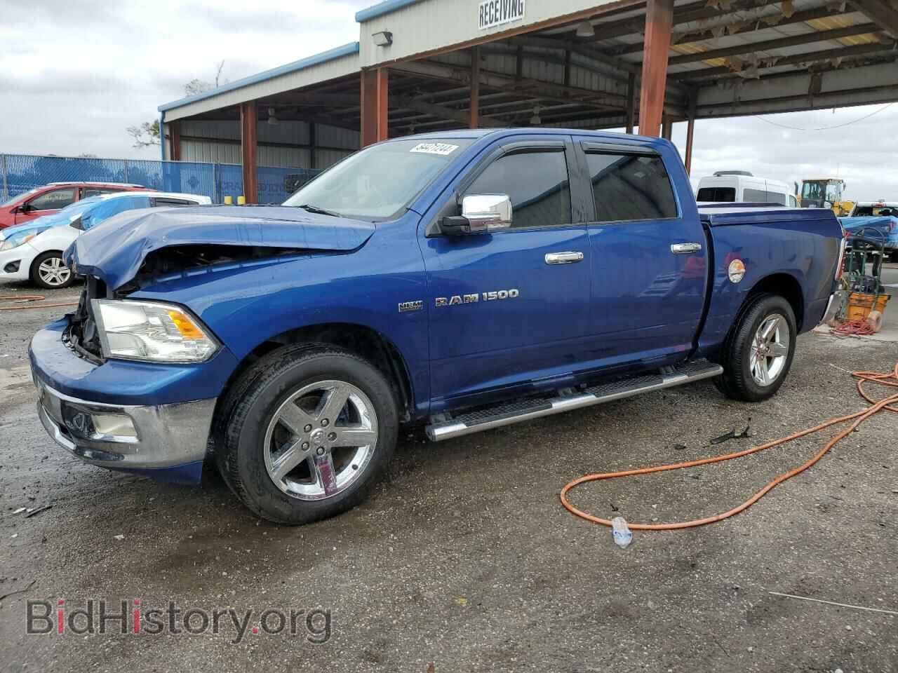 Photo 1D7RB1CT0BS526736 - DODGE All Models 2011