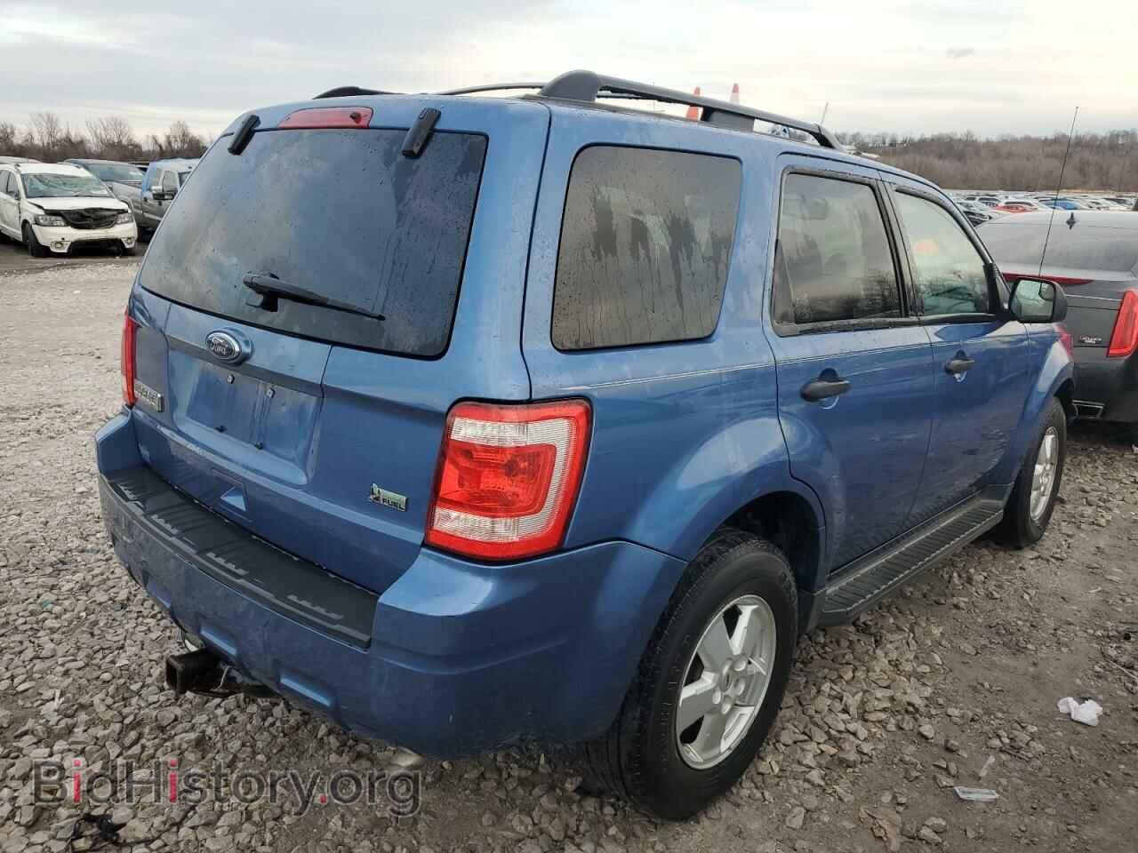 2010 FORD ESCAPE - VIN: 1FMCU0DG8AKB93296 - Фото 3