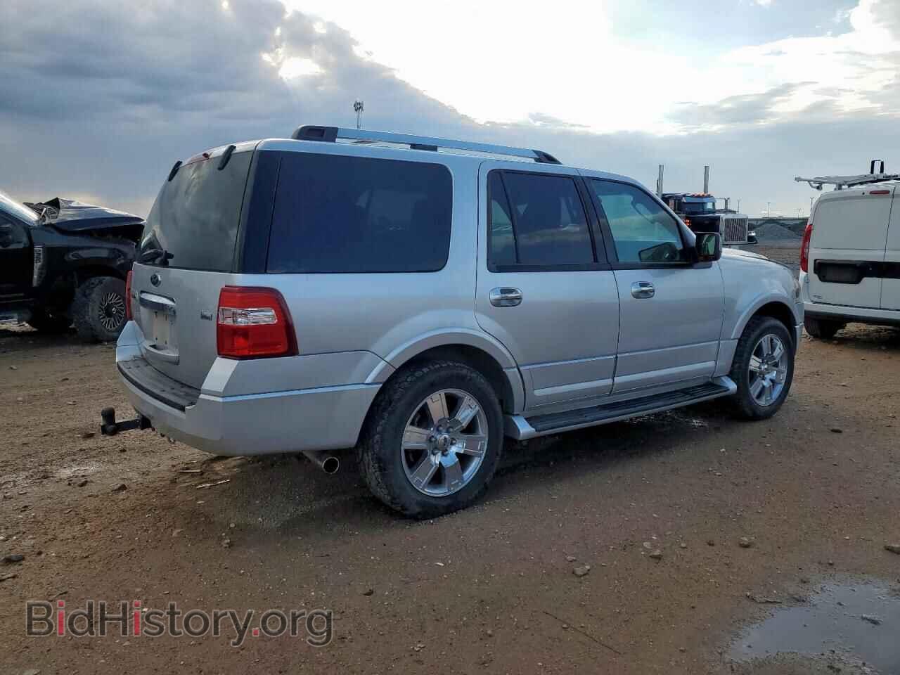 2010 FORD EXPEDITION - VIN: 1FMJU2A52AEB20543 - Фото 3