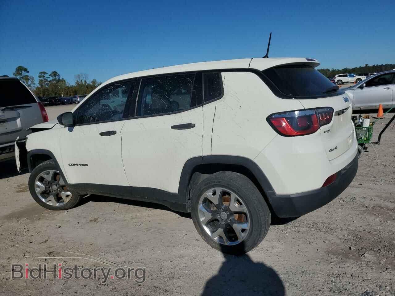 2018 JEEP COMPASS - VIN: 3C4NJDABXJT162863 - Фото 2