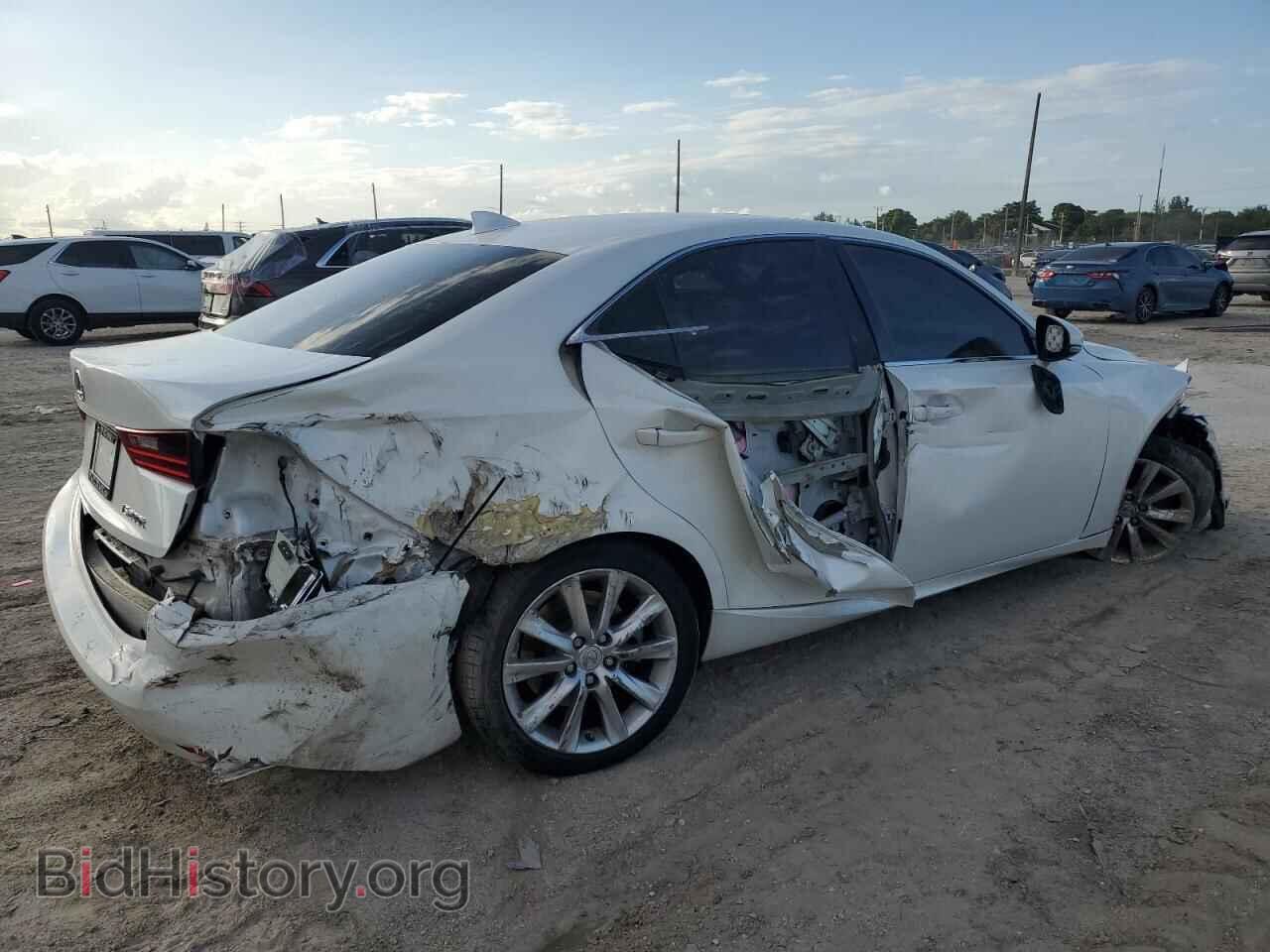 2016 LEXUS IS - VIN: JTHBA1D27G5011502 - Фото 3