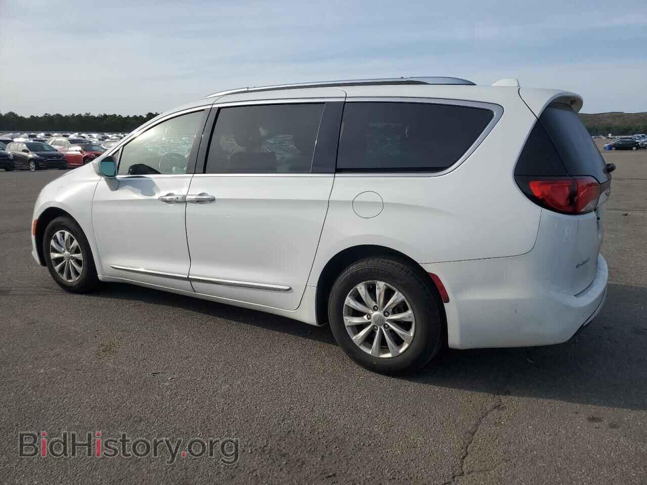 2018 CHRYSLER PACIFICA - VIN: 2C4RC1BG0JR174530 - Фото 2