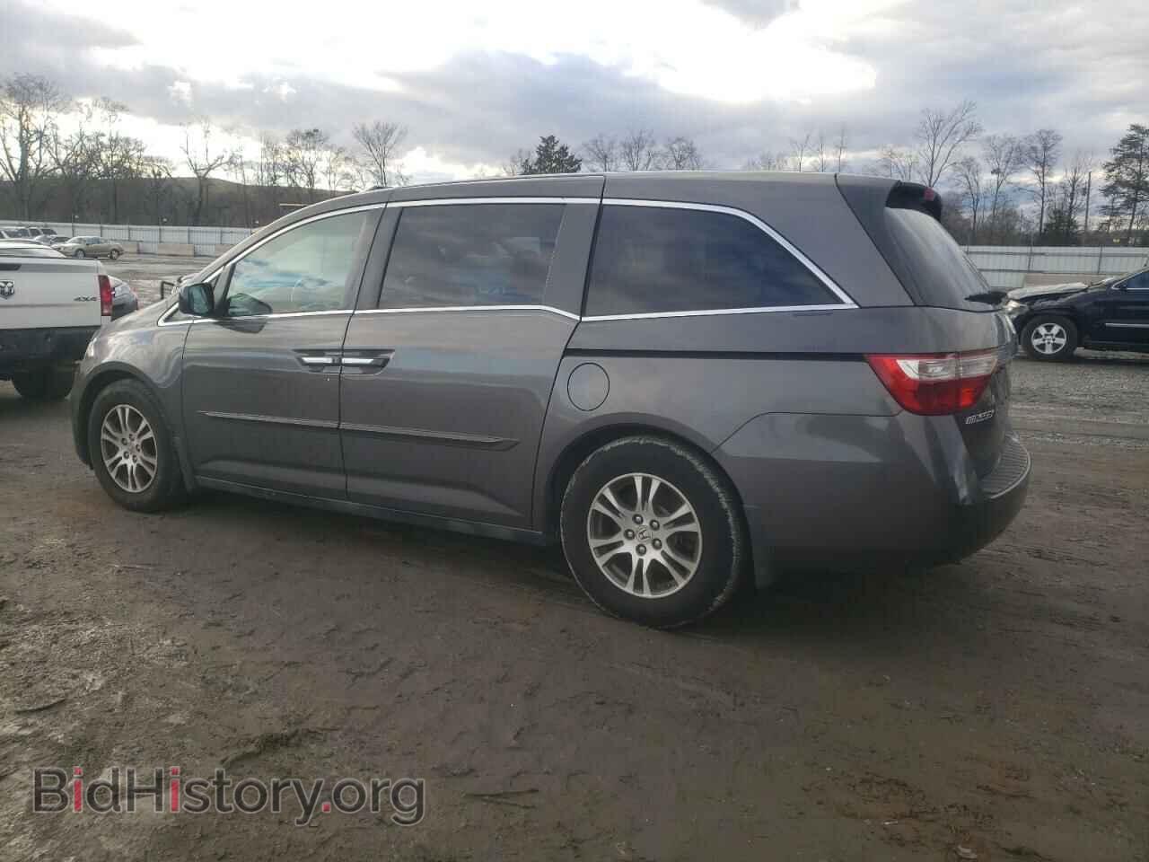 2011 HONDA All Models - VIN: 5FNRL5H64BB073266 - Photo 2