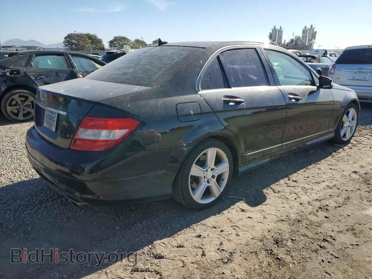 2011 MERCEDES-BENZ C-CLASS - VIN: WDDGF5EB7BA524995 - Фото 3