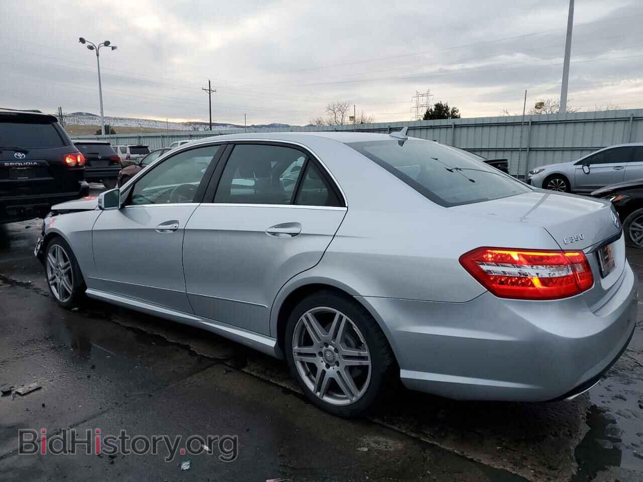2011 MERCEDES-BENZ E-CLASS - VIN: WDDHF8HB8BA357743 - Фото 2