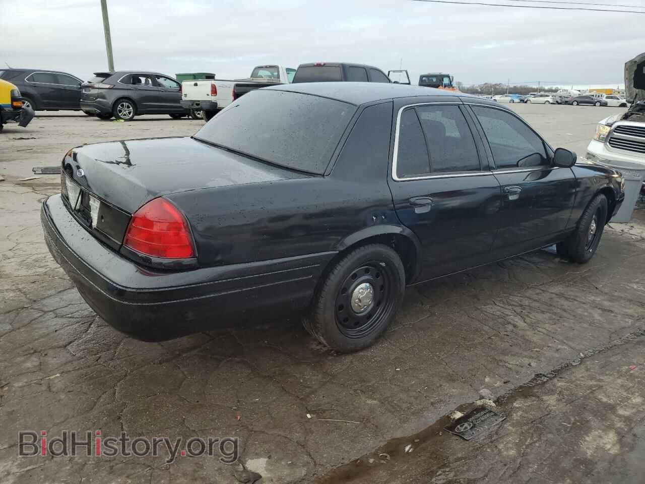 2011 FORD CROWN VIC - VIN: 2FABP7BV8BX166511 - Фото 3