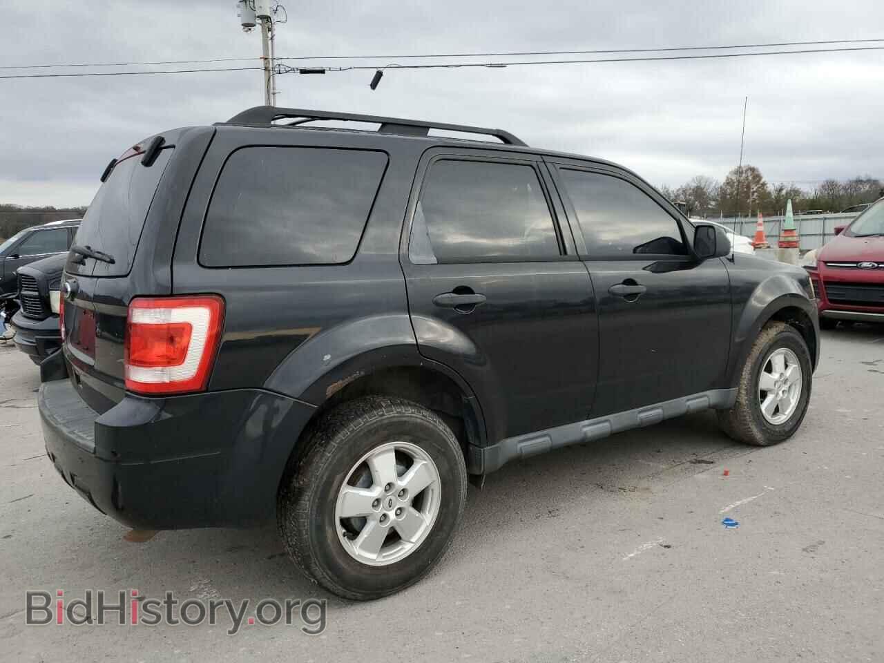 2011 FORD ESCAPE - VIN: 1FMCU9D79BKB00372 - Фото 3