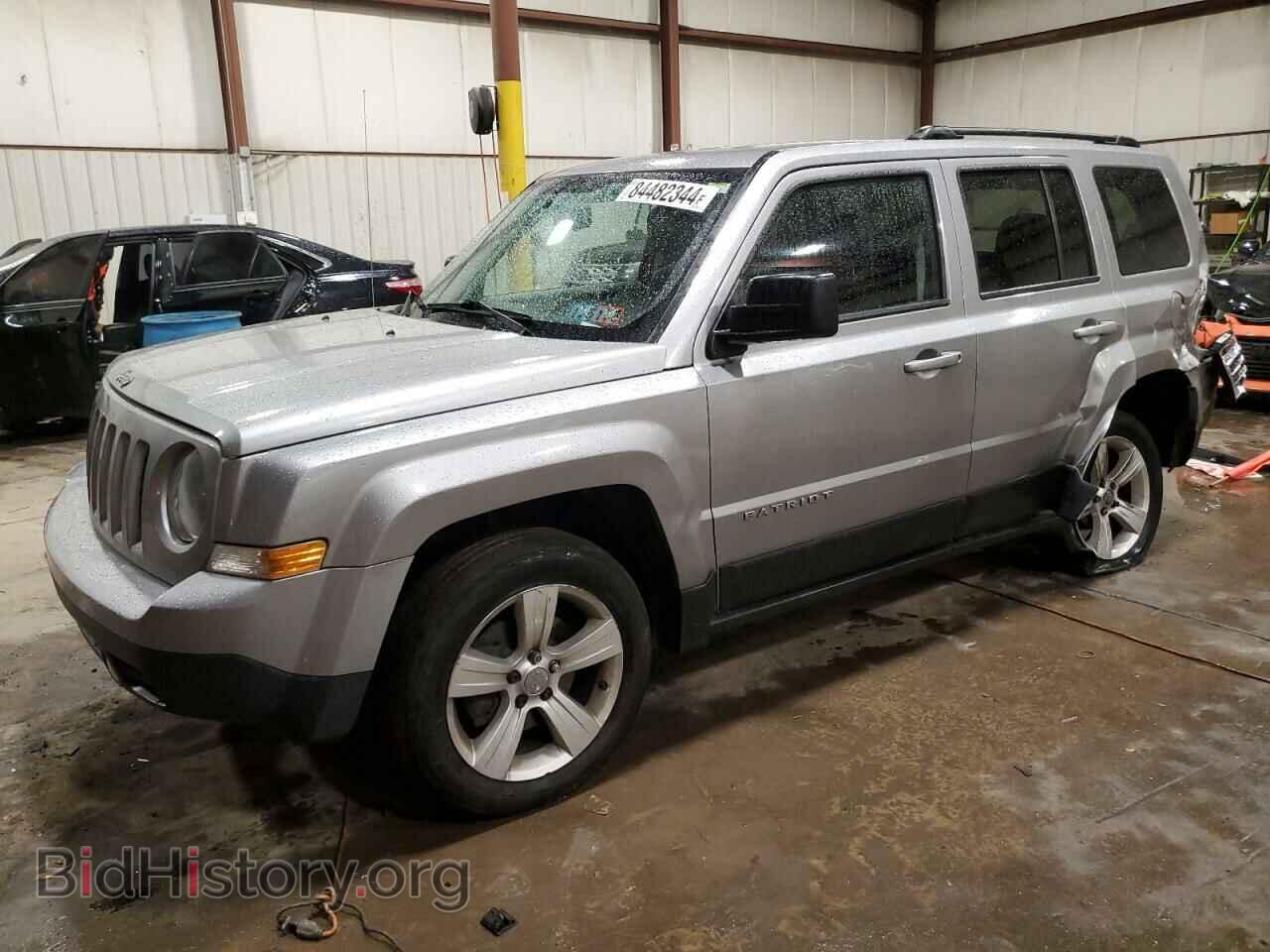 Photo 1C4NJPFB4GD677981 - JEEP PATRIOT 2016