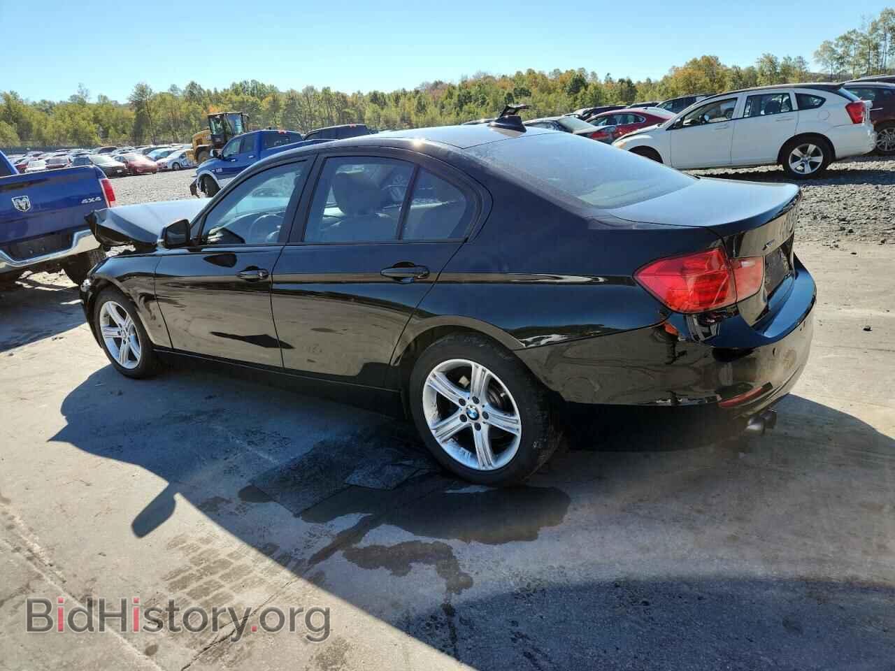 2015 BMW 3 SERIES - VIN: WBA3B5C54FF961232 - Фото 2