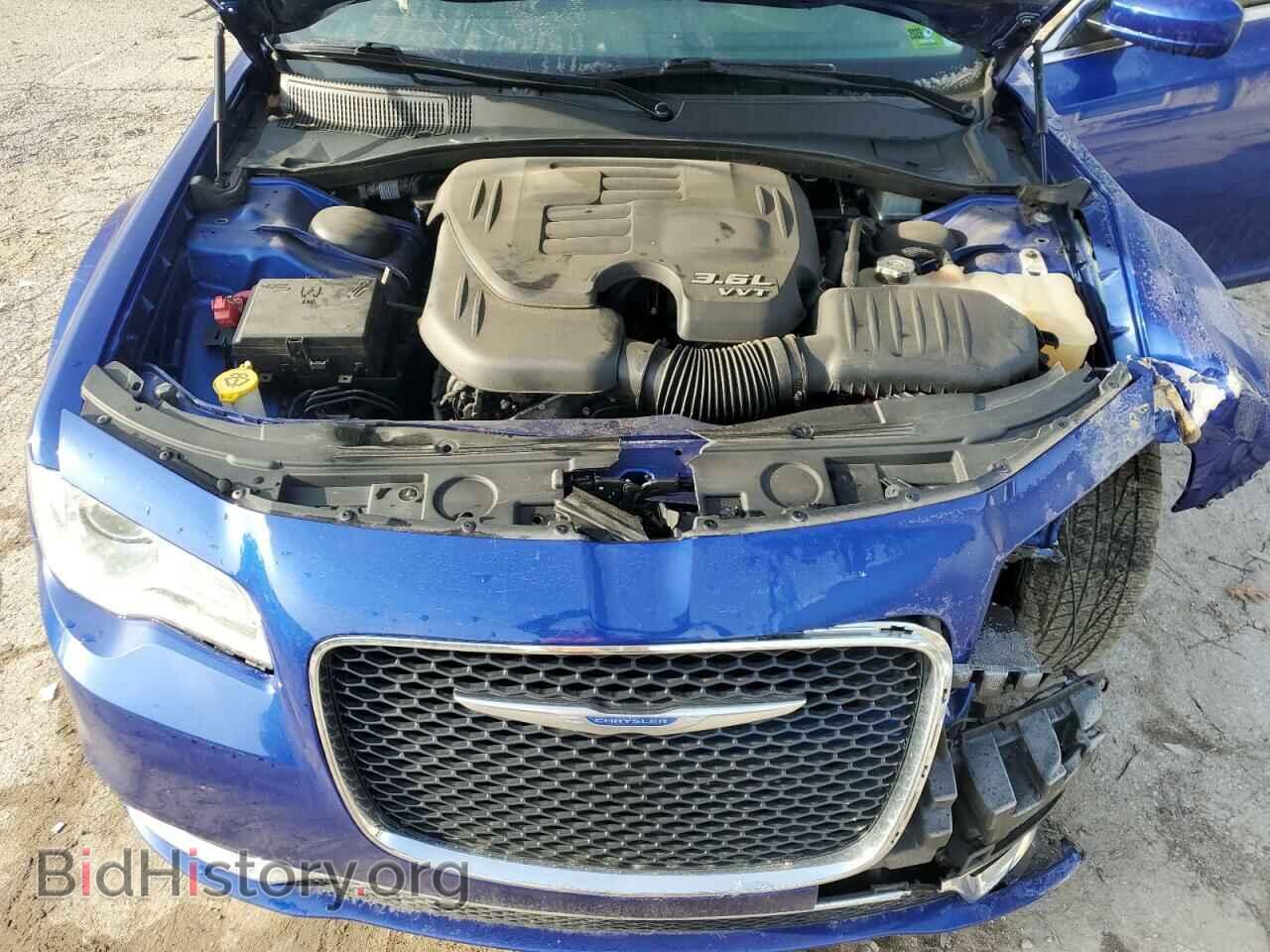 2019 CHRYSLER 300 - VIN: 2C3CCARG0KH561506 - Фото 11