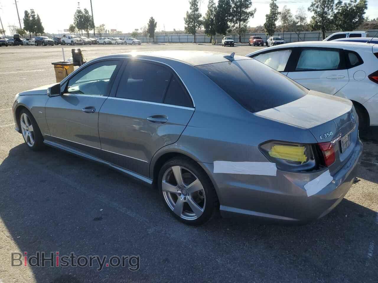 2012 MERCEDES-BENZ E-CLASS - VIN: WDDHF5KB8CA591440 - Фото 2