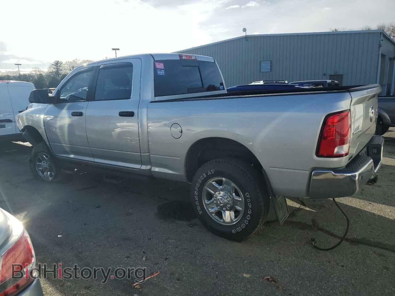 2015 RAM All Models - VIN: 3C6UR5DJ5FG593583 - Photo 2