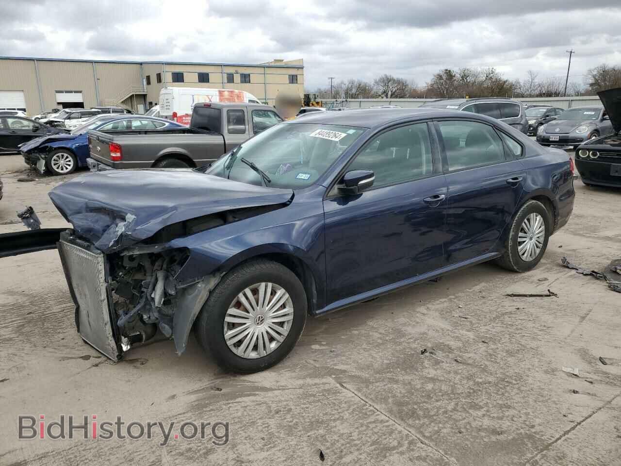 Фотография 1VWAT7A32FC065403 - VOLKSWAGEN PASSAT 2015