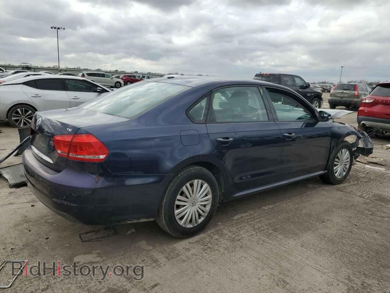 2015 VOLKSWAGEN PASSAT - VIN: 1VWAT7A32FC065403 - Фото 3
