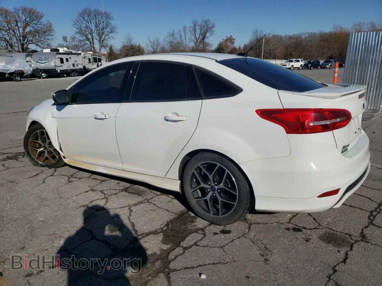 2016 FORD FOCUS - VIN: 1FADP3F29GL397987 - Photo 2