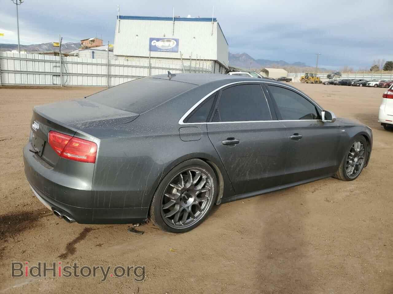 2014 AUDI S8 - VIN: WAUD2AFD0EN004276 - Фото 3