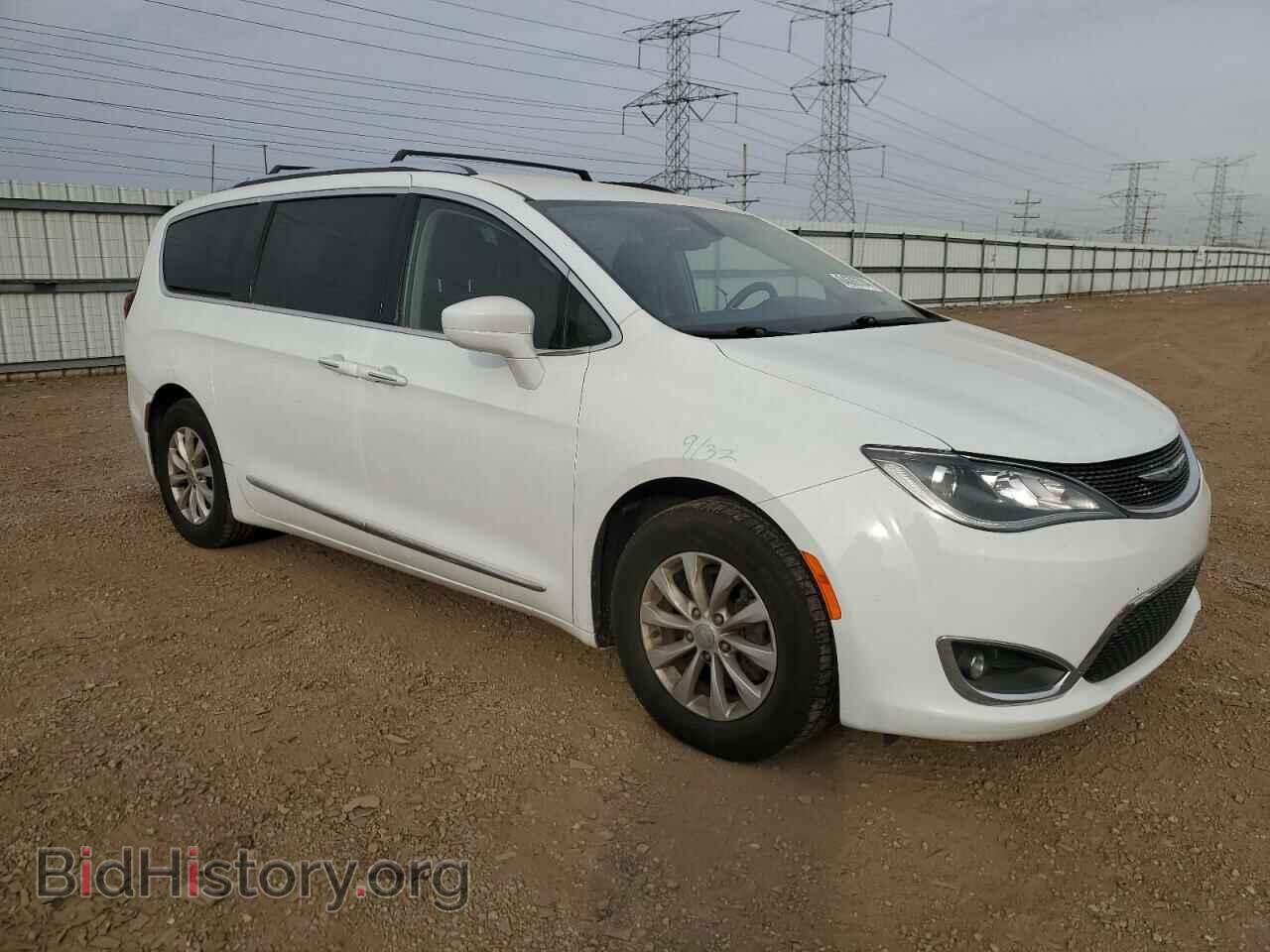 2019 CHRYSLER PACIFICA - VIN: 2C4RC1BG1KR560102 - Photo 4