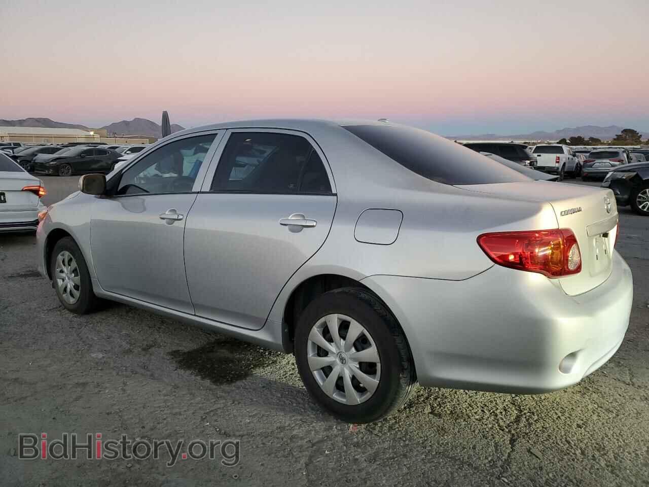 2010 TOYOTA COROLLA - VIN: 1NXBU4EE8AZ298621 - Фото 2