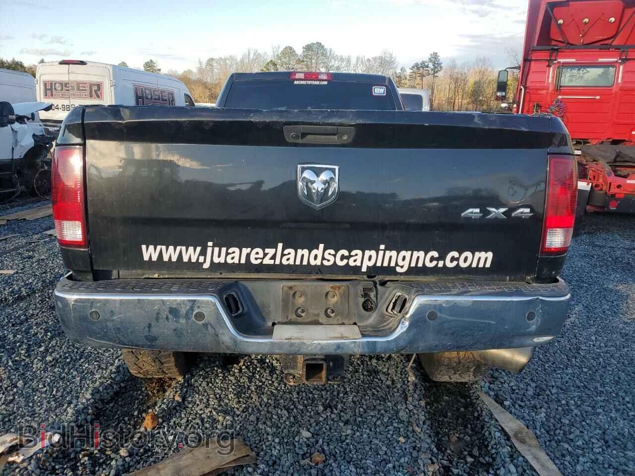 2018 RAM All Models - VIN: 3C6UR5HL4JG329355 - Фото 6