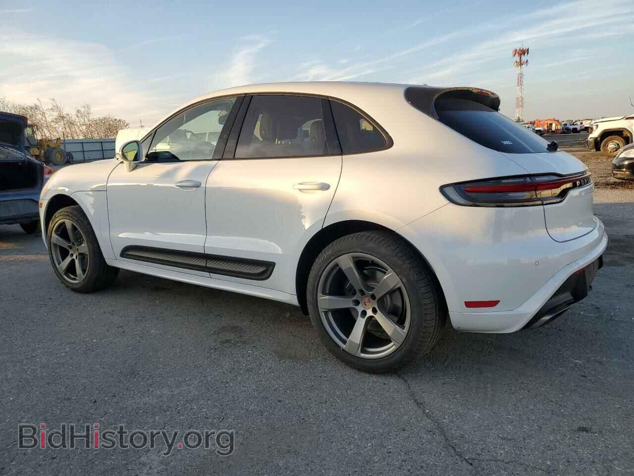 2024 PORSCHE MACAN BASE - VIN: WP1AA2A58RLB11395 - Фото 2