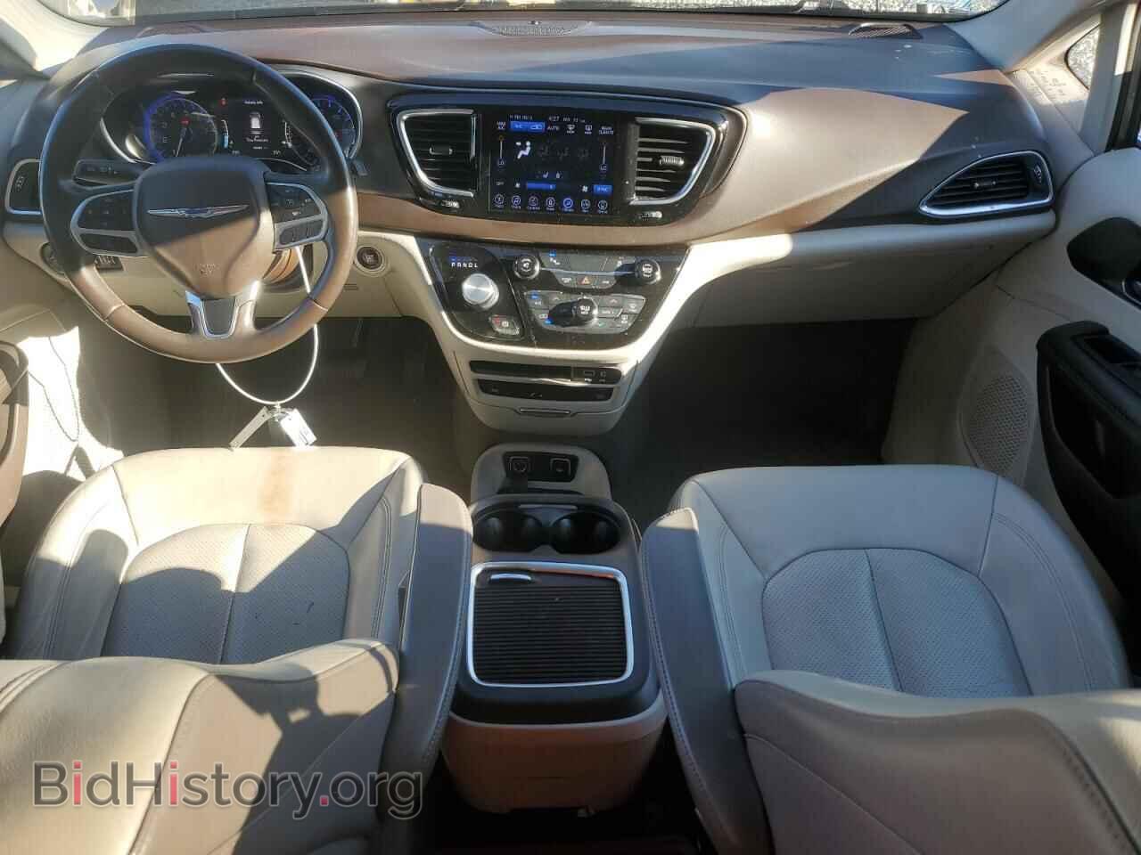 2017 CHRYSLER PACIFICA - VIN: 2C4RC1EG2HR622367 - Photo 8