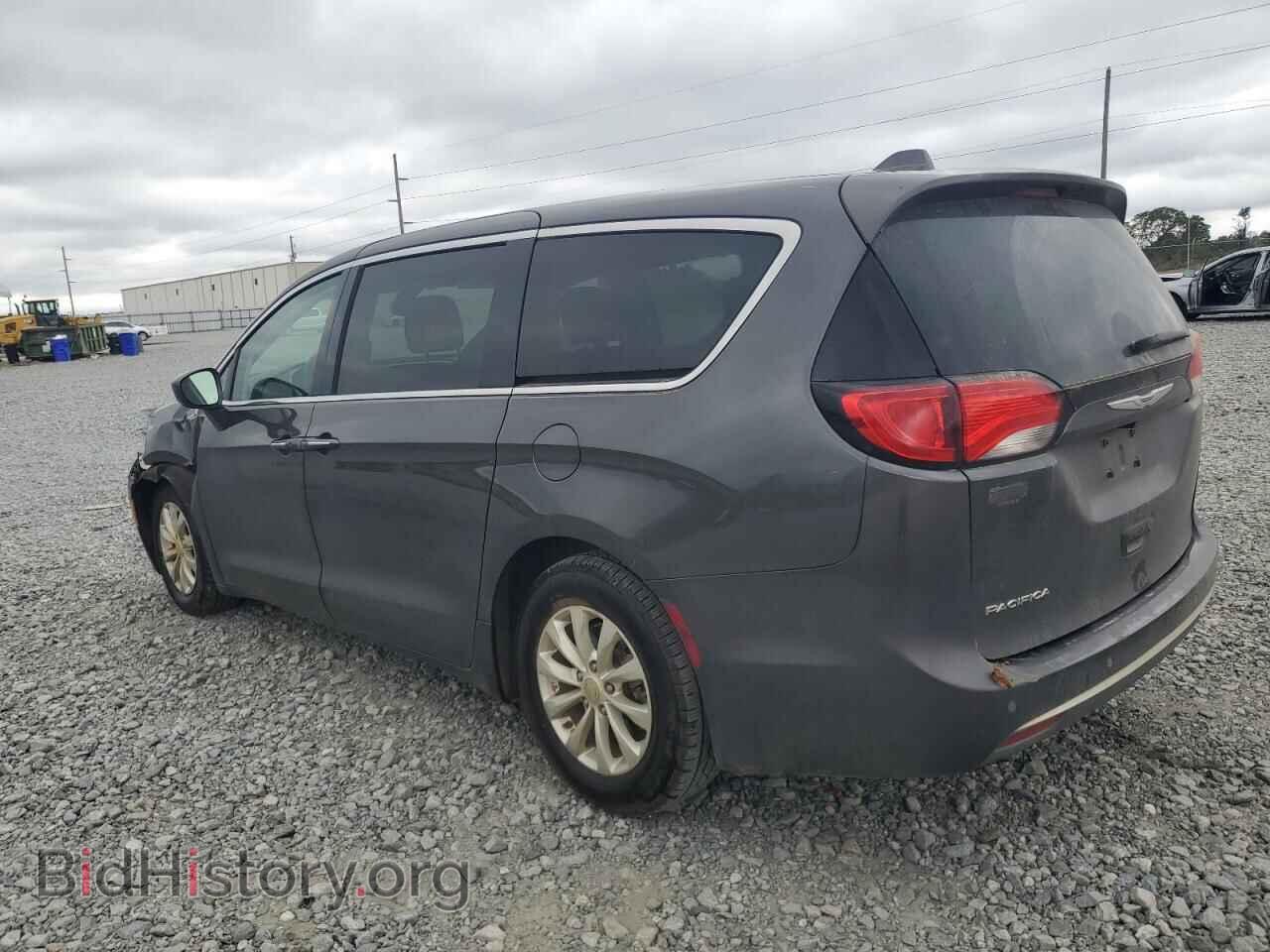 2018 CHRYSLER PACIFICA - VIN: 2C4RC1FG4JR318364 - Photo 2