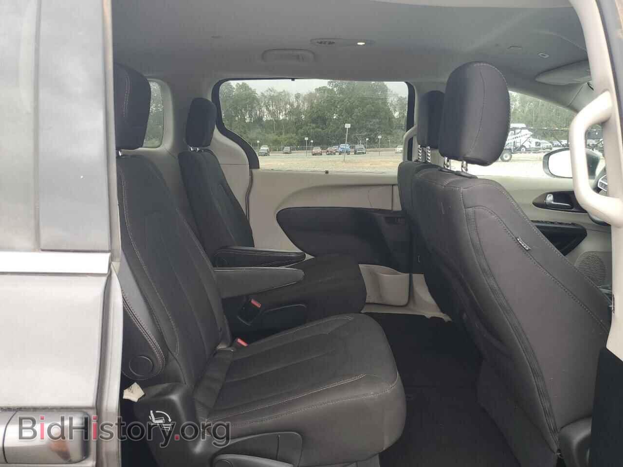 2018 CHRYSLER PACIFICA - VIN: 2C4RC1FG4JR318364 - Photo 11