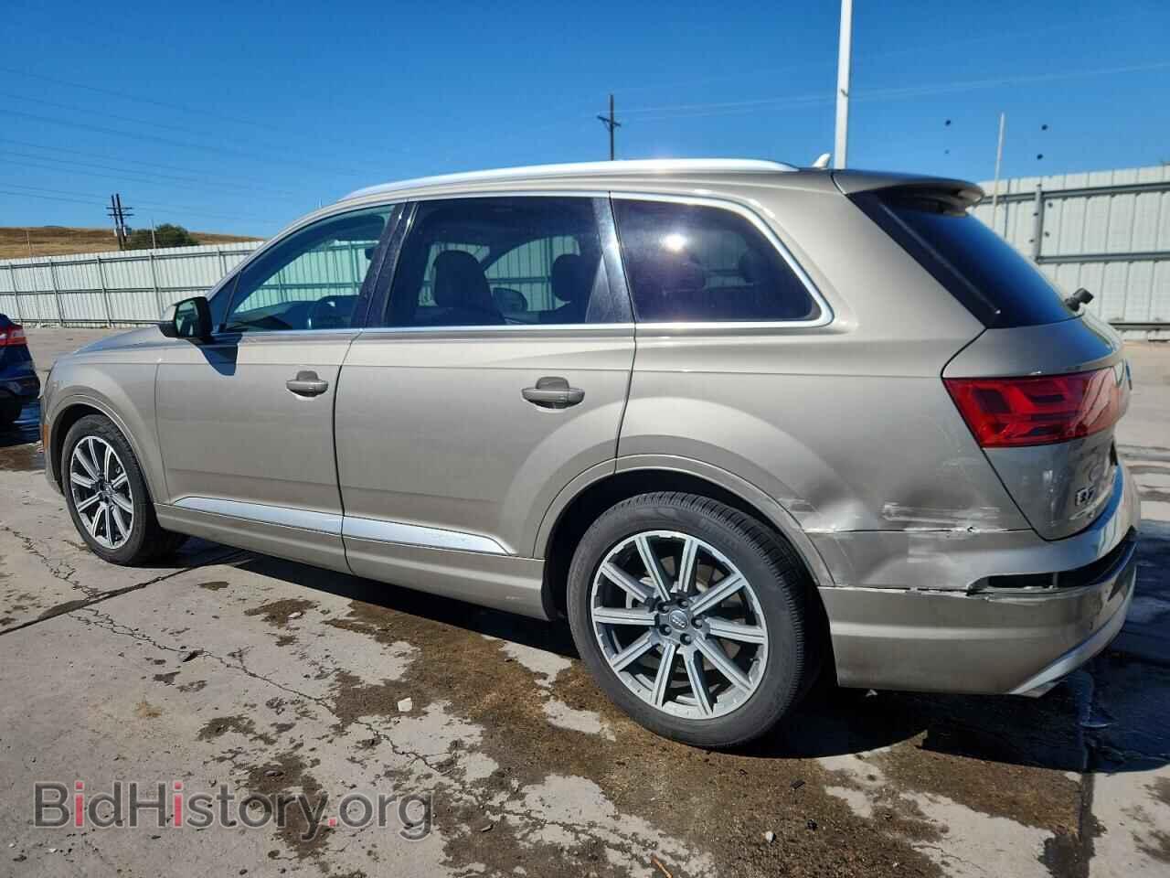 2017 AUDI Q7 - VIN: WA1VAAF7XHD045992 - Фото 2