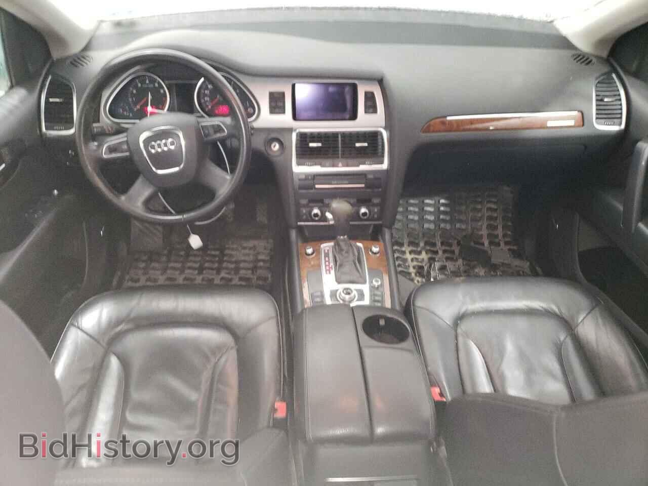 2010 AUDI Q7 - VIN: WA1LYAFE8AD007779 - Фото 8